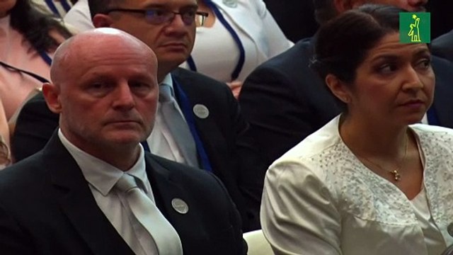 Rodrigo Chaves asume presidencia de Costa Rica con misión de sanear economía