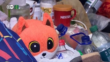 Residentes de Járkov se resisten a dejar sus refugios en el metro