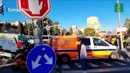 Al menos un muerto y 14 heridos tras la explosión de dos bombas en Jerusalén