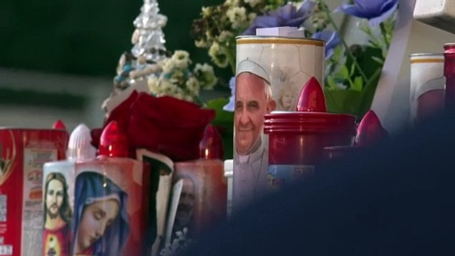 Papst Franziskus laut Vatikan in kritischem Zustand