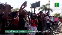 Seguidores de Rochy RD exigen su libertad