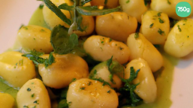Gnocchis aux herbes sauce à la sauge et au citron