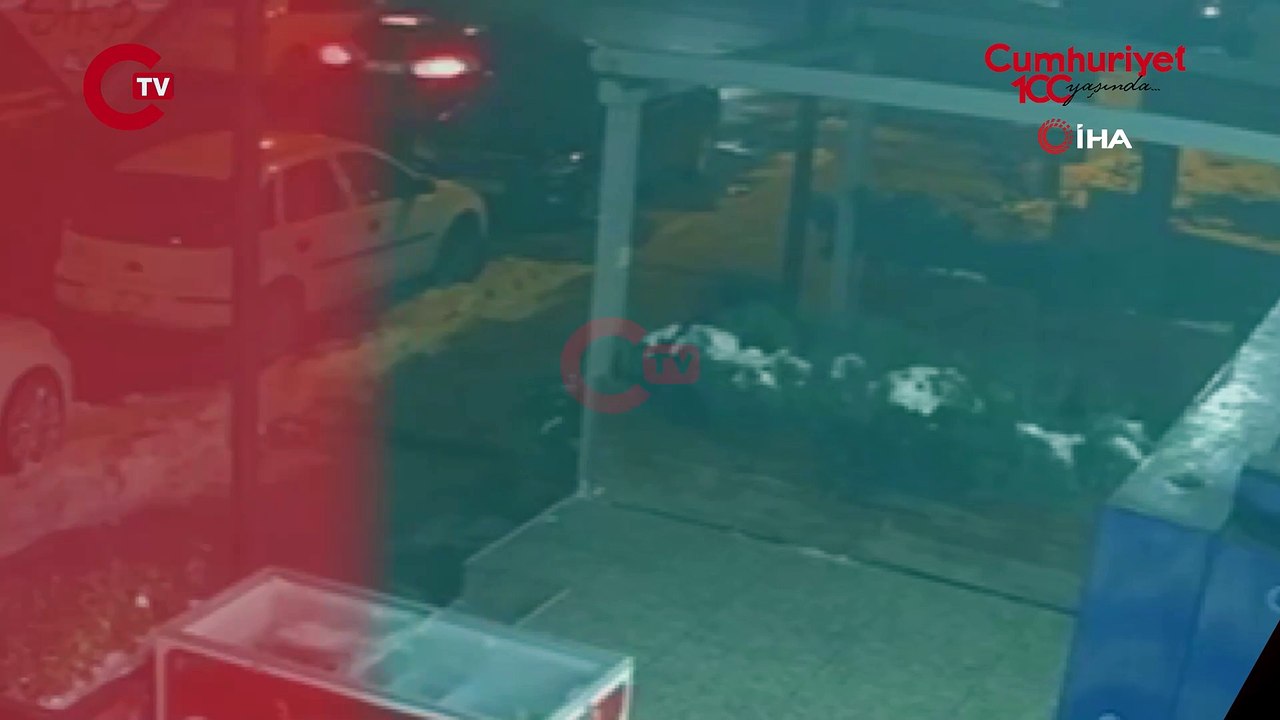 Ünlü sanatçı Müjde Ar trafik kazası geçirdi