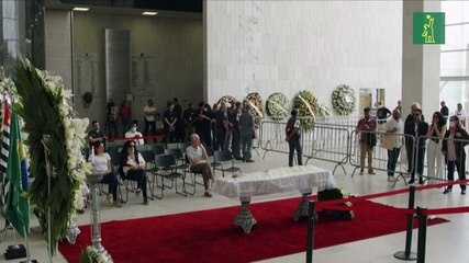 Brasileños dan su último adiós a la leyenda de la música Gal Costa