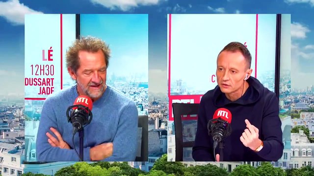 Dans On refait la télé , Stéphane De Groodt revient sur sa chronique culte face à Nabilla dans “Le Supplément” sur Canal+