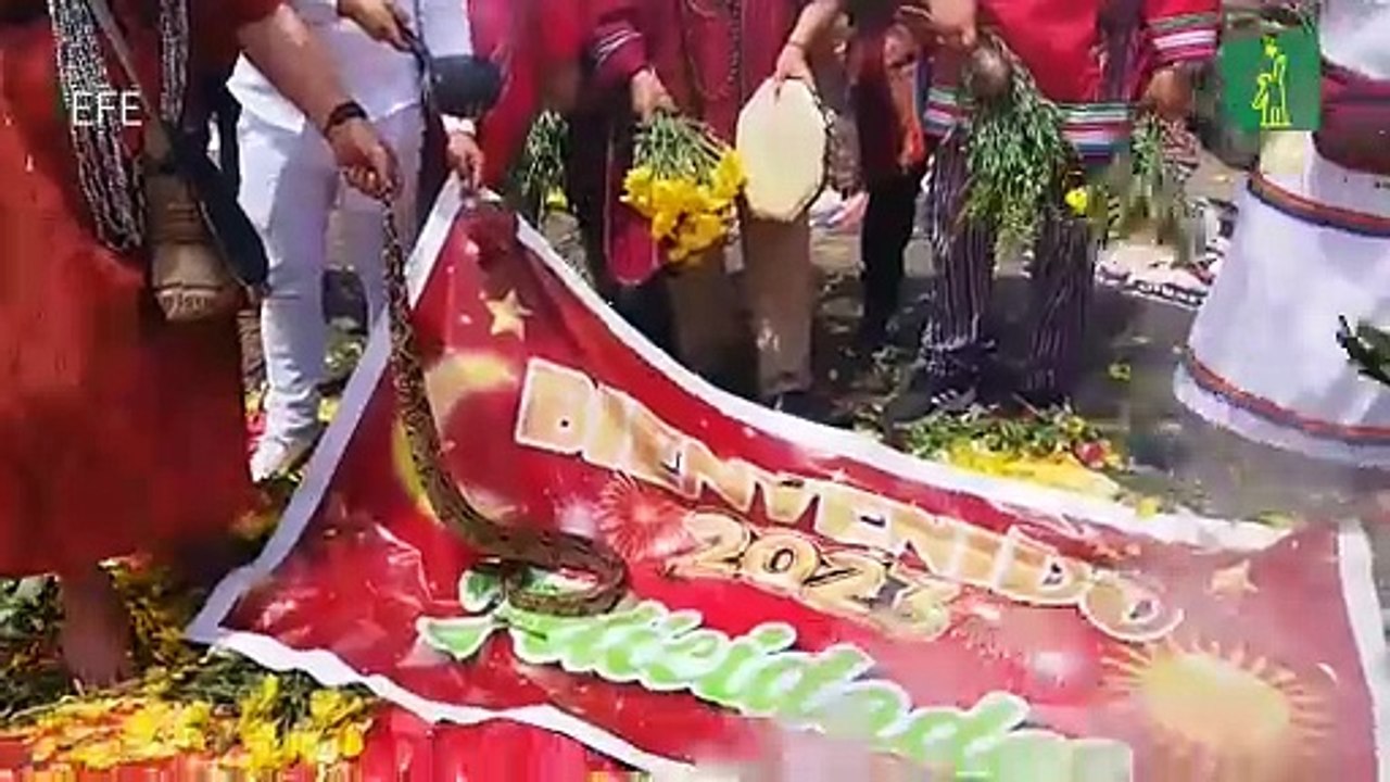 Decena de chamanes peruanos ofrecieron sus predicciones del 2023