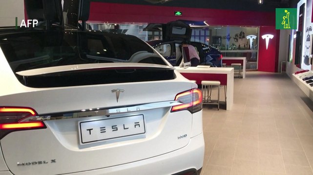 Musk vende casi USD 4.000 millones en acciones de Tesla