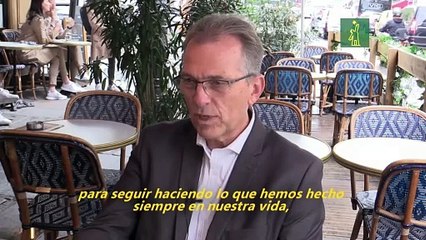 Protestas en México tras renuncia del fiscal a cargo de la desaparición de 43 estudiantes