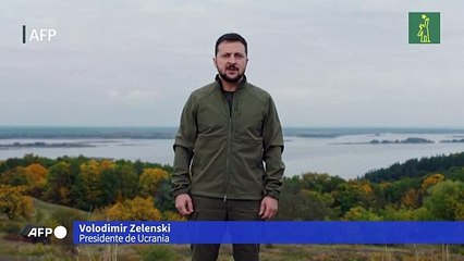 Ucrania celebra la fiesta de su ejército en plena guerra contra Rusia