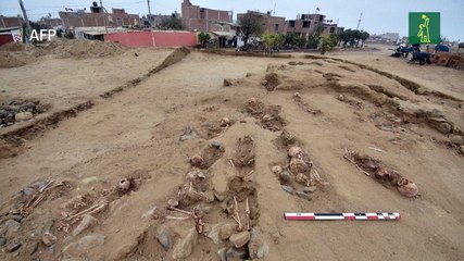 Descubren tumbas de 76 niños sacrificados en rituales del Antiguo Perú