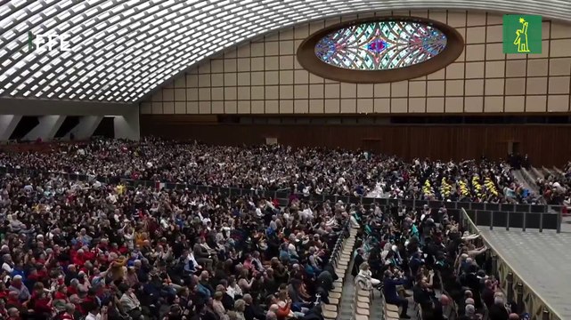 El papa pide un alto el fuego en Ucrania y el inicio de negociaciones de paz