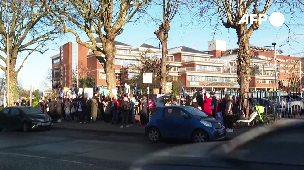 Enfermeras británicas van de nuevo a la huelga para pedir mejoras salariales