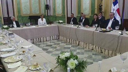 Presidente Abinader habla sobre Censo Nacional con miembros del Episcopado Dominicano