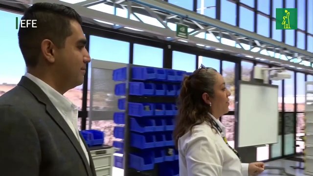 Universidad mexicana crea laboratorio de autos eléctricos para impulsar auge