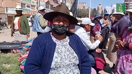 Sepelios marcan protestas en Perú mientras persisten bloqueos en zonas andinas