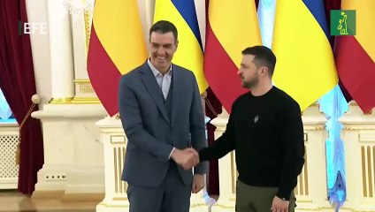 Sánchez se vuelca con Zelenski y promete nuevos tanques para Ucrania