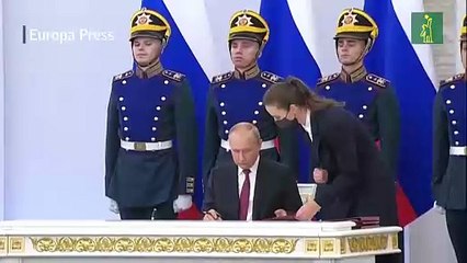 Zelenski acusa a Putin de utilizar la tregua en Navidad para su estrategia militar