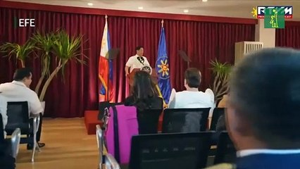 Presidente filipino viaja a China para limar asperezas en litigio soberanista