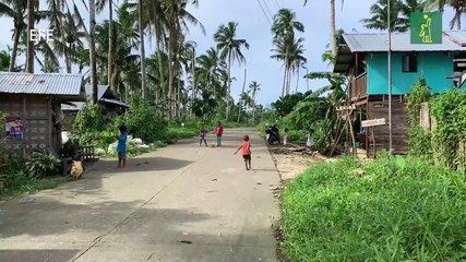 Cariño y miedo en el paraíso filipino donde mataron al español Diego Bello