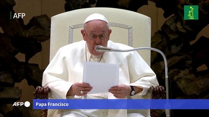 El papa condena la guerra "absurda y cruel" en Ucrania