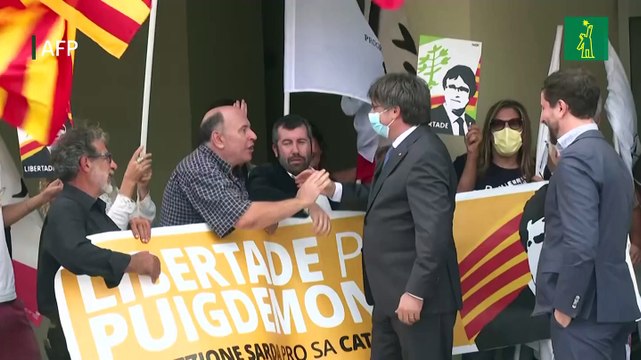 Justicia española retira el principal cargo contra Carles Puigdemont