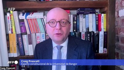 Críticas al príncipe Enrique por sus memorias explosivas sobre la monarquía británica
