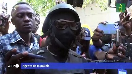 Policías protestan en Haití tras el asesinato de seis agentes