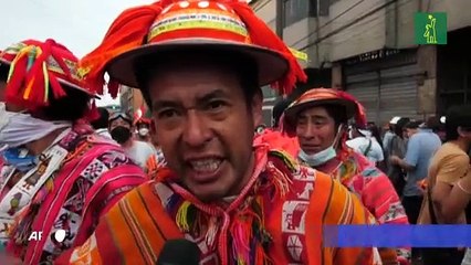 Duros enfrentamientos en Lima dejan un muerto tras rechazo de anticipar comicios