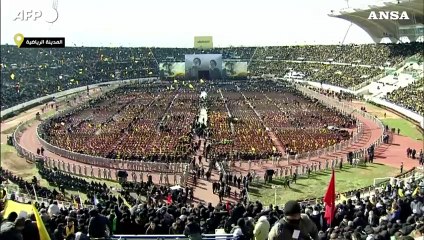 In migliaia a Beirut per i funerali dell'ex leader di Hezbollah