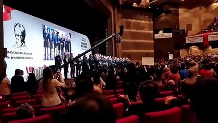 CHP’nin sesi olup PKK’ya selam çakan Barolar raydan çıktı! Dün ‘Mustafa Kemal’in itlerı̇’ bugün ‘Atatürk posterleri