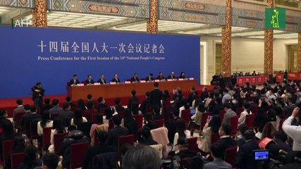 Nuevo primer ministro chino admite dificultad para lograr meta de crecimiento