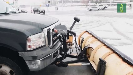 "Doble golpe" de clima extremo azota ambas costas de EEUU