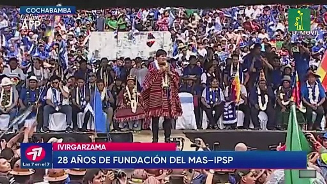 Evo Morales critica manejo económico en aniversario de su partido