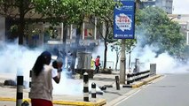 Unos 240 arrestos y 24 agentes heridos en protestas de la oposición de Kenia