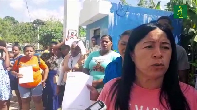 Familias con 25 años en el sector Los Humildes protesta por amenaza de desalojo
