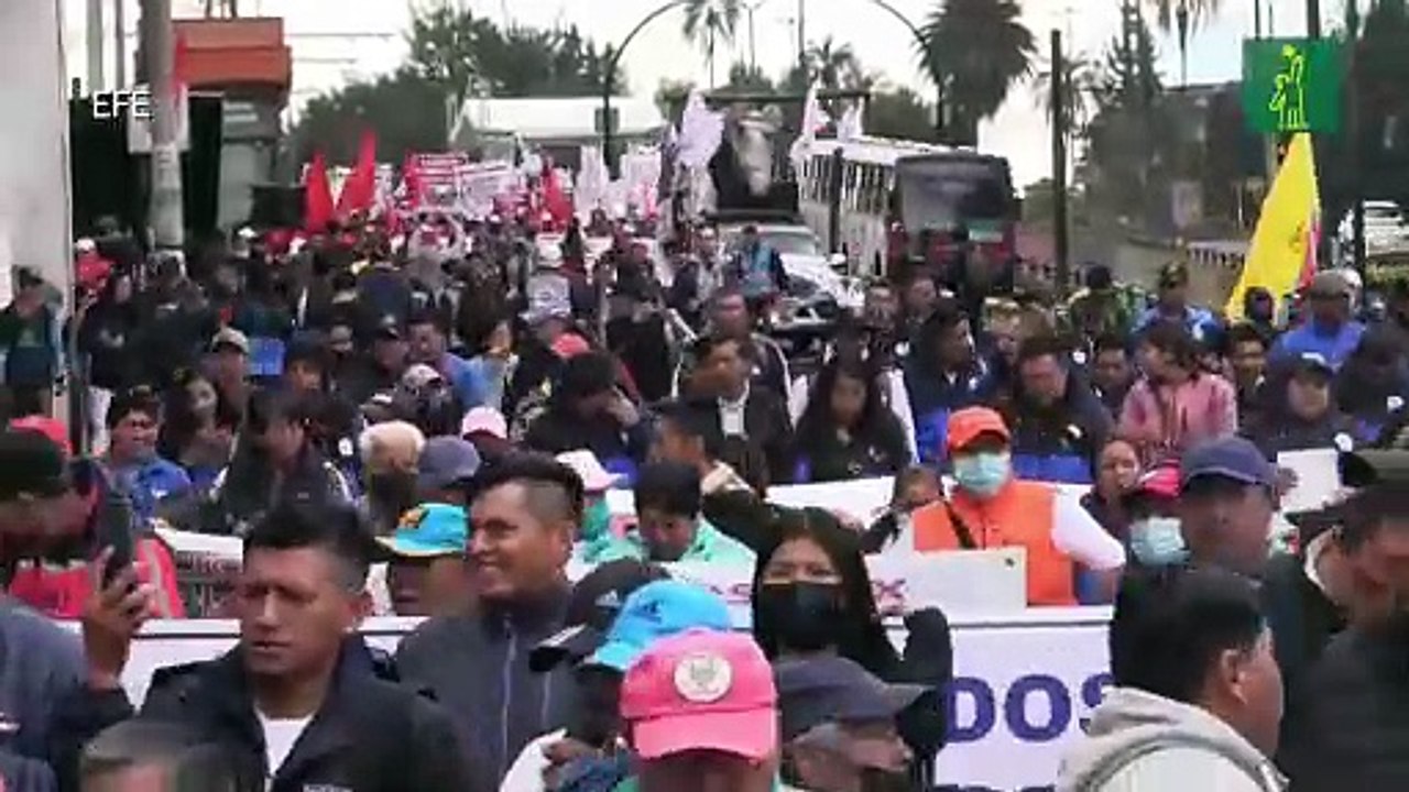 Trabajadores de Ecuador exigen salida de Lasso, mejoras laborales y seguridad