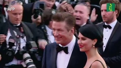 La causa penal contra Baldwin por disparo mortal en el set queda sin efecto