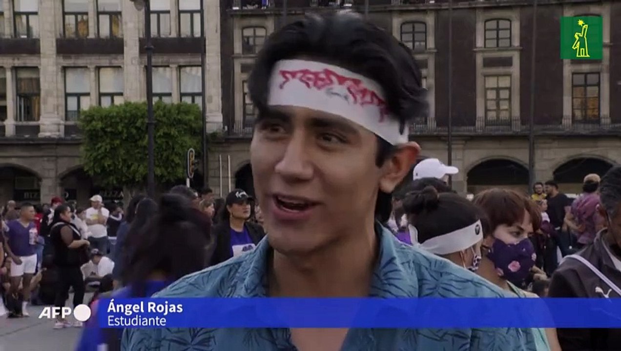 Rosalía sacude México y su política con un concierto gratuito