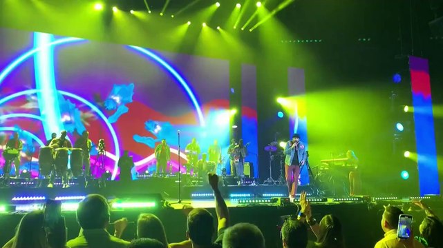 Puerto Rico baila al ritmo de Juan Luis Guerra y su gira mundial Entre Mar y Palmeras