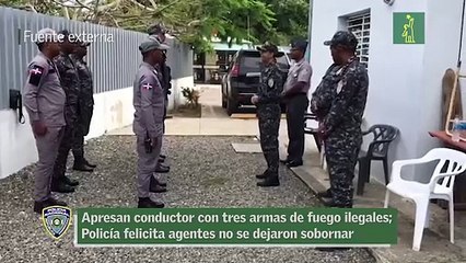 Apresan conductor con tres armas de fuego ilegales; Policía felicita agentes no se dejaron sobornar