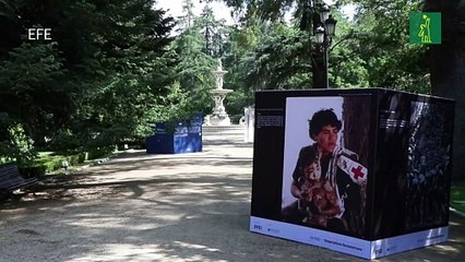 Los premios de fotoperiodismo de 40 años, reunidos por EFE