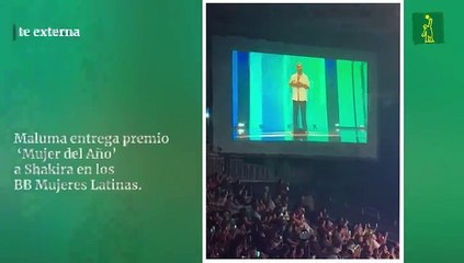 Maluma entrega premio   ‘Mujer del Año’  a Shakira en los BB Mujeres Latinas