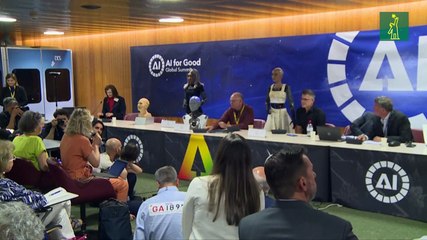 Robots afirman en conferencia de la ONU que un día serán capaces de dirigir el mundo