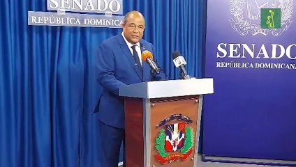 Senador de Montecristi se desliga de lío de dinero en Parada del Bronx