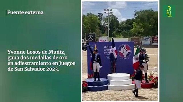 Yvonne Losos de Muñiz gana dos medallas de oro en adiestramiento en Juegos de San Salvador 2023