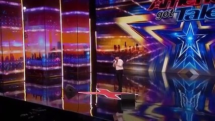 Awkward! Simon STOPS Audition Because Singer Doesn't Know The Words on America's Got Talent 2024!