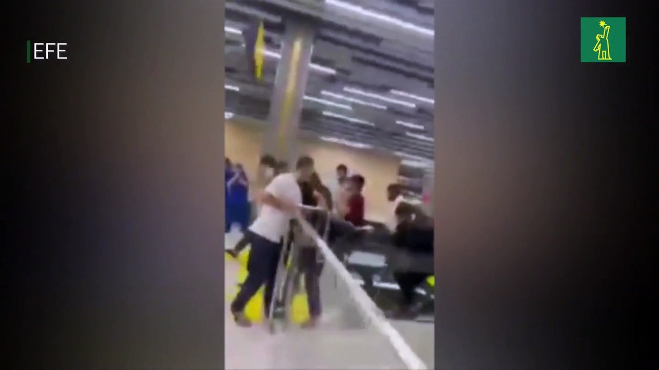 Al menos 60 detenidos en disturbios en el aeropuerto de la república rusa de Daguestán