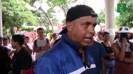 Migrantes queman piñatas de presidentes en protesta contra la cumbre migratoria en México