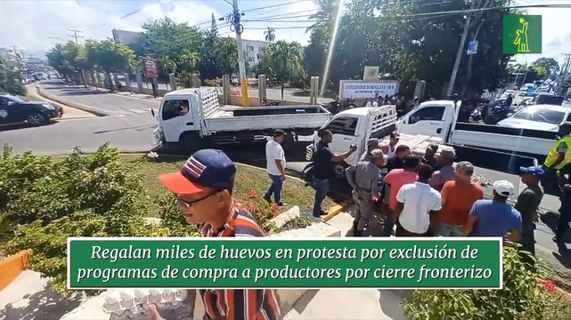 Regalan miles de huevos en protesta por exclusión de programas de compra a productores por cierre fronterizo