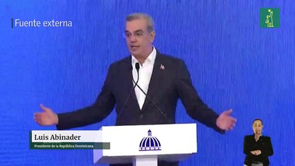 Abinader a los santiagueros: "no sean agalluses" con las obras públicas